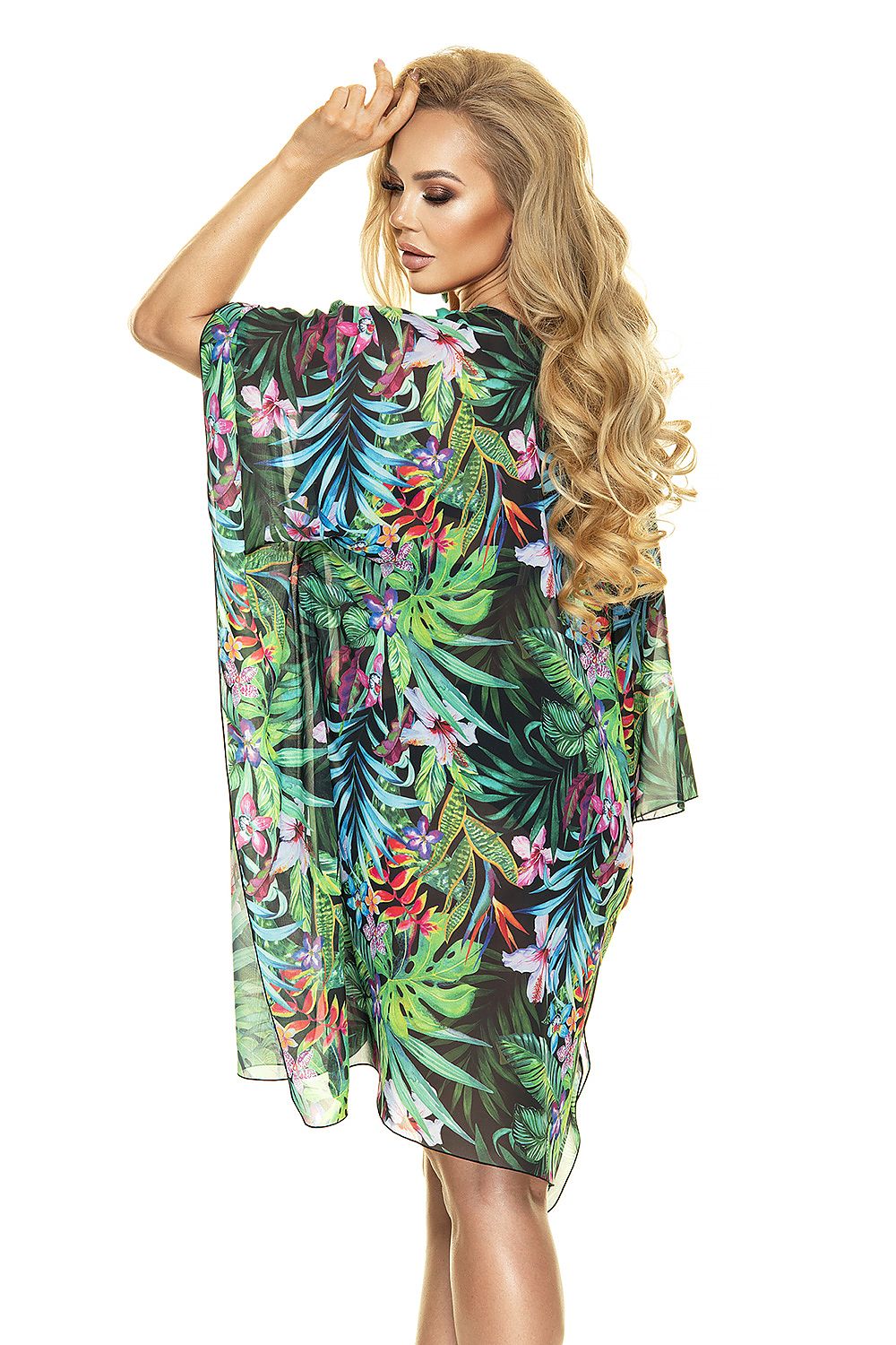 Irall's luxury Beach Tunic in a bold colour palette, designed for the fashion-forward beachgoer seeking style and comfort.