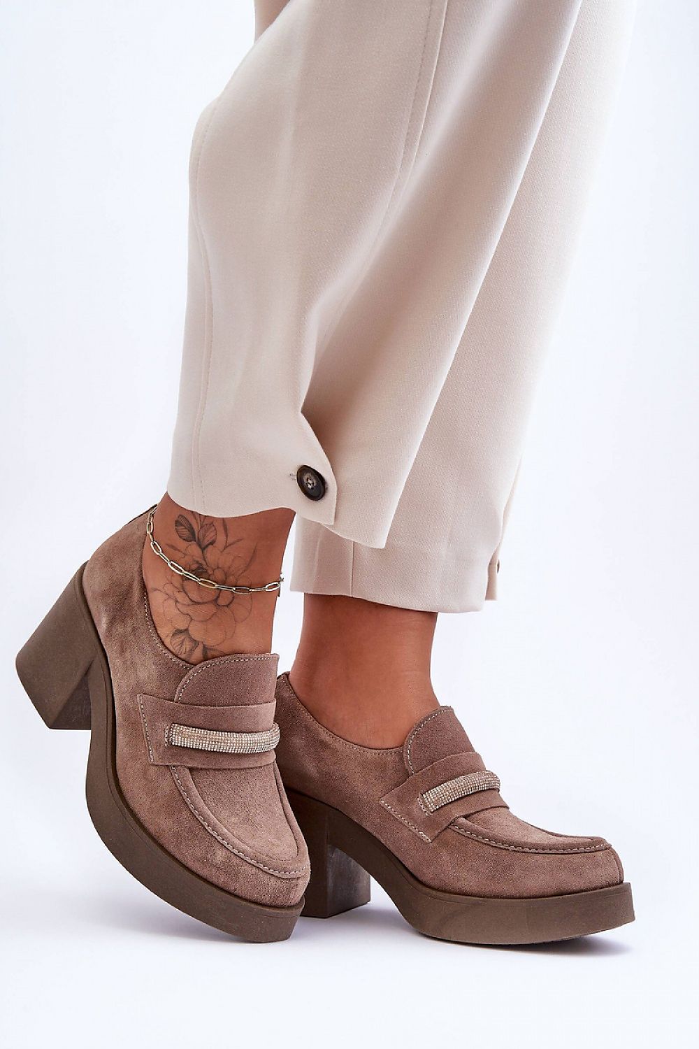Luxury women's heeled half shoes by Step in style, crafted in natural leather with a stylish wide heel and padded comfort.