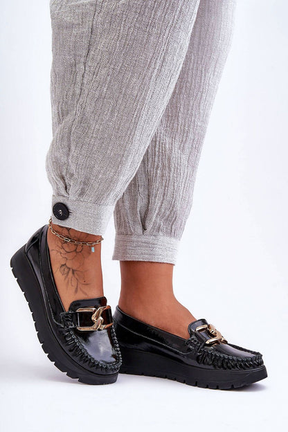 Luxury women's natural leather moccasin shoes by Step in Style, featuring a stiffened heel counter for added foot stability and a stylish design.