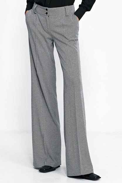 Stylish Nife wide leg trousers with a flattering high waist, crafted from premium quality fabric, perfect for effortlessly chic outfits.