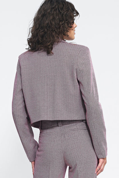 Close-up of Nife Women's Short Versatile Jacket, highlighting premium fabric and exquisite craftsmanship.