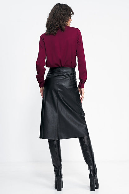 Elegant Nife long sleeve shirt in rich burgundy, perfect for layering or standalone sophistication.