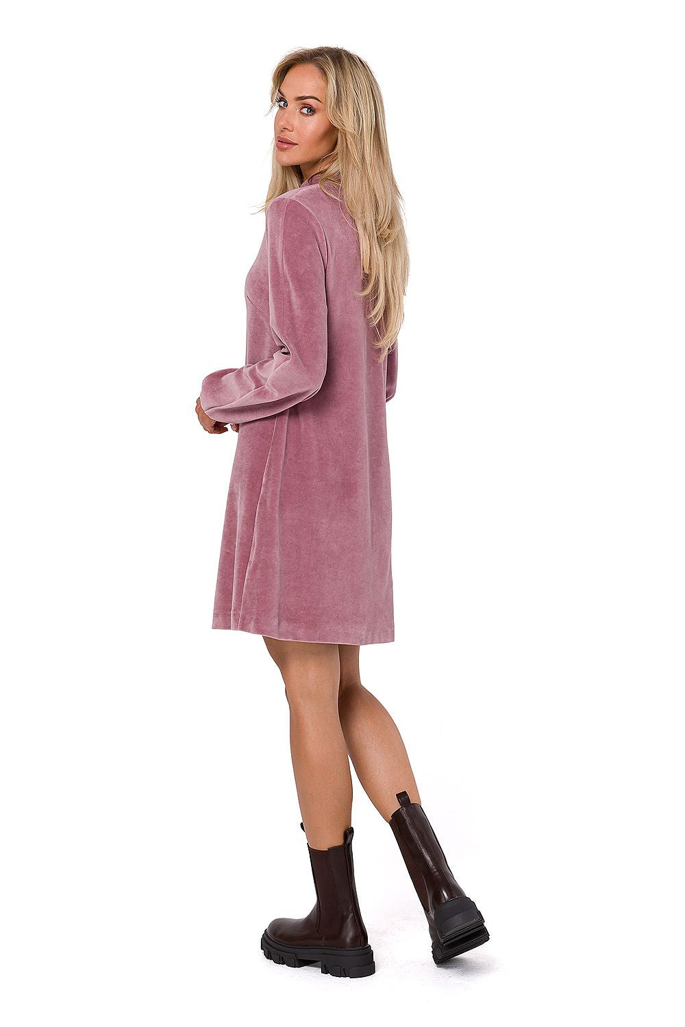 Elegant velour dress designed by Moe featuring long sleeves, a sophisticated V neckline, and a trapeze cut, crafted from 80% cotton and 20% polyester; a luxurious choice for any occasion.