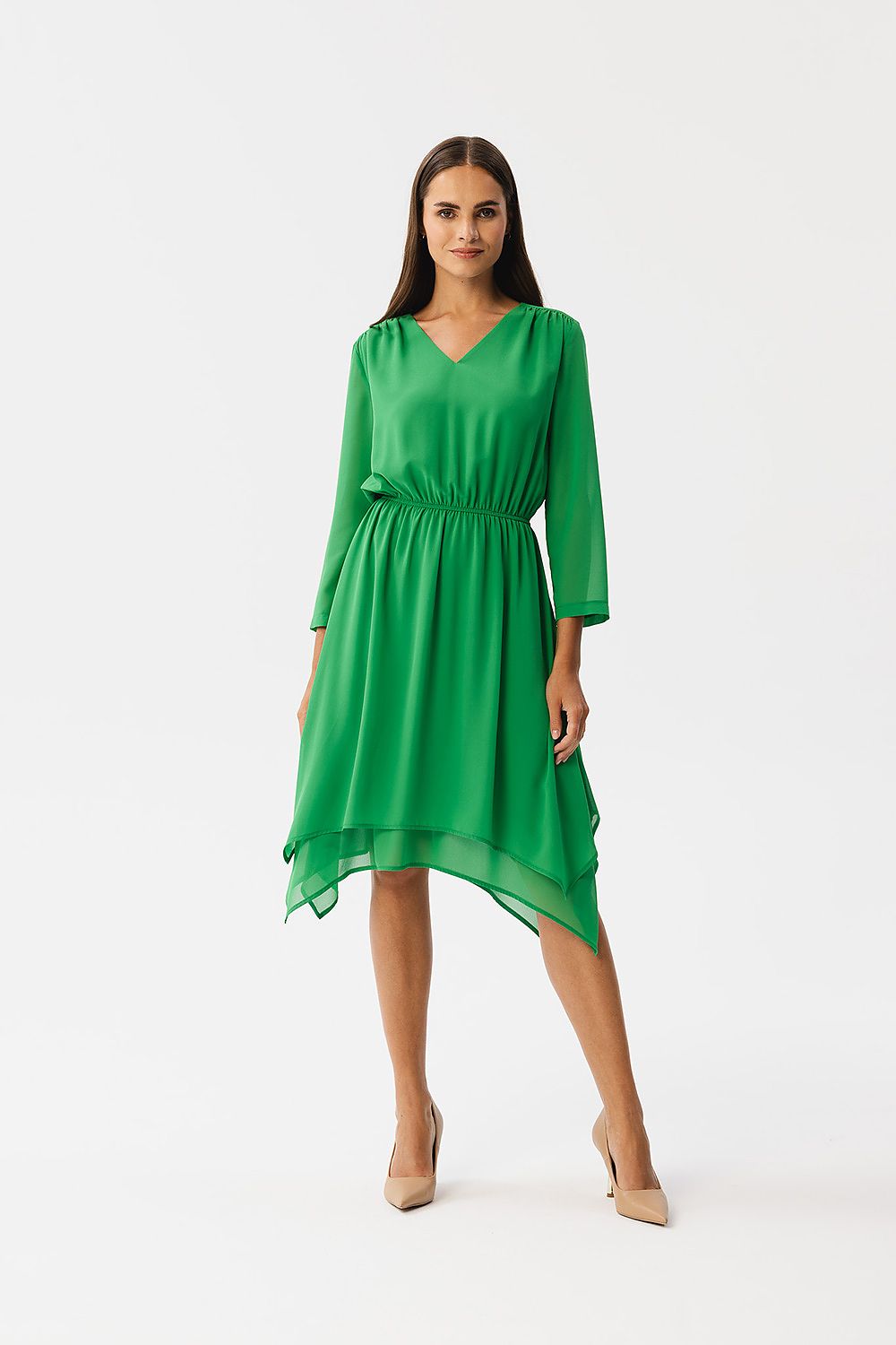 Stylove elegant asymmetrical chiffon cocktail dress featuring a V-neckline and 7/8 sleeves, ideal for sophisticated occasions.