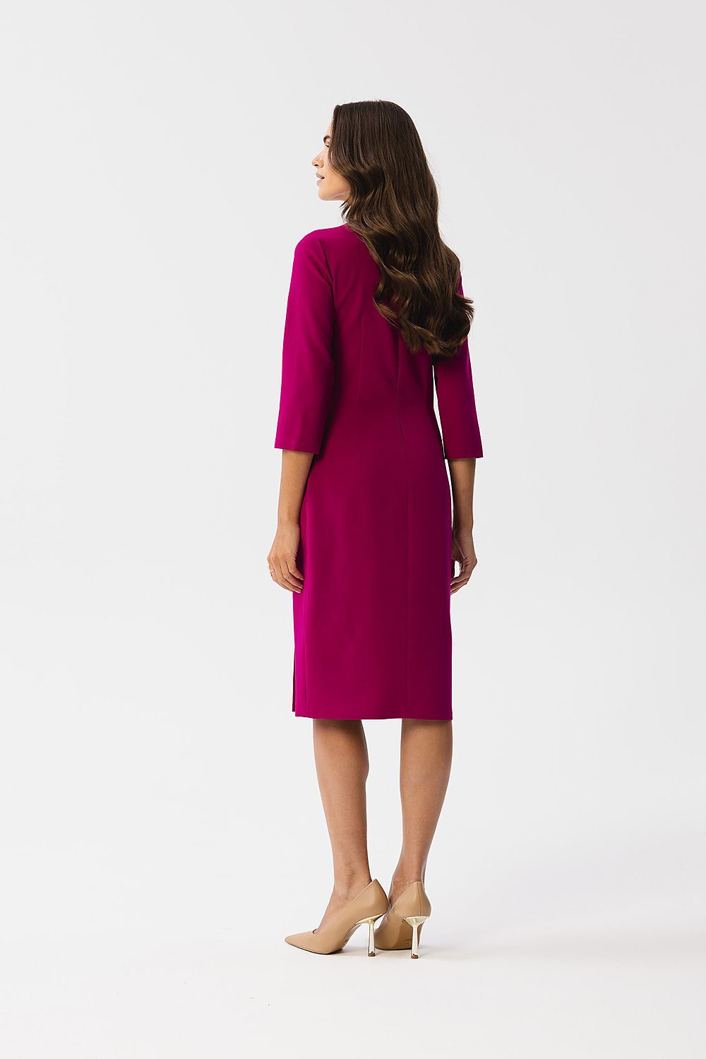 Stylove's luxurious pencil cut dress with detailing, perfect for formal and relaxed events.