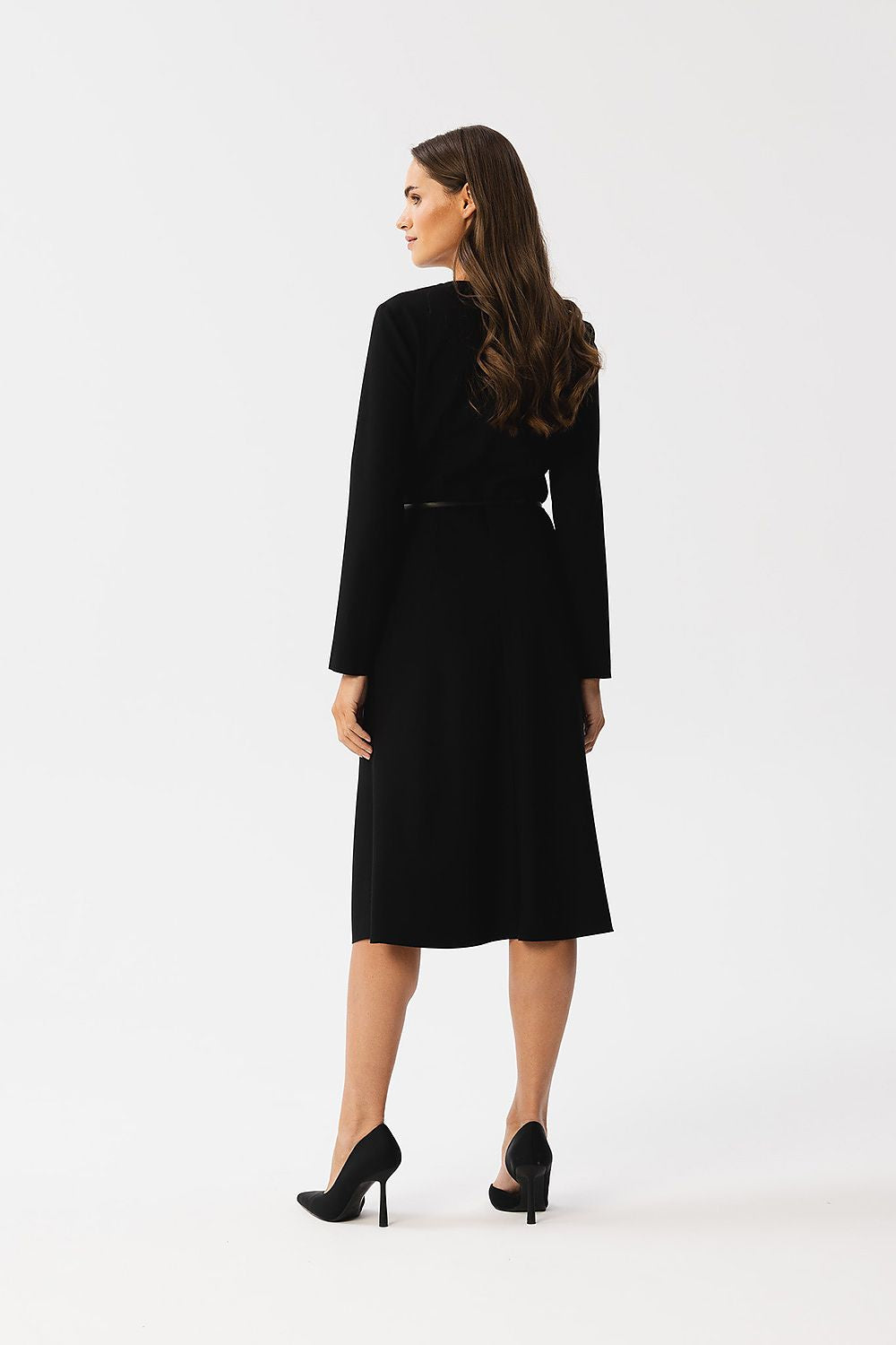 Stylove Women's Daydress showcasing a sophisticated bias cut design that enhances a lightweight appearance.