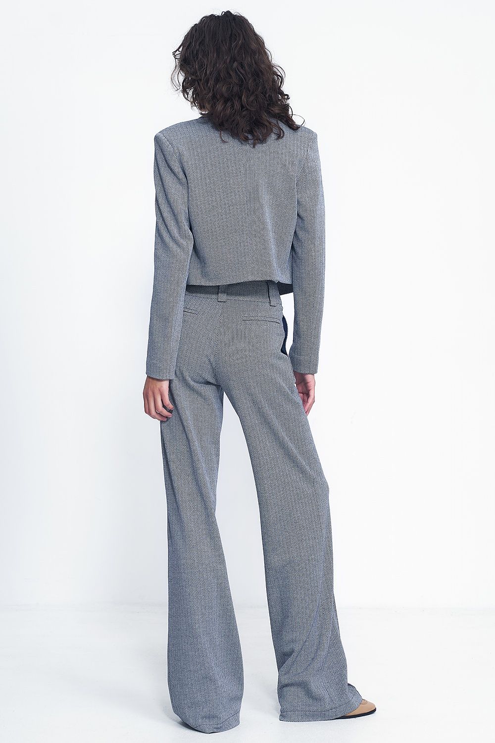 Nife high waist wide leg trousers showcasing luxurious polyester and viscose blend for ultimate comfort and style.