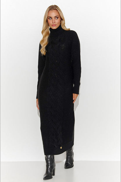 Makadamia's luxurious plaid-weave detail showcased on a versatile sweater dress, perfect for both casual outings and work wear.