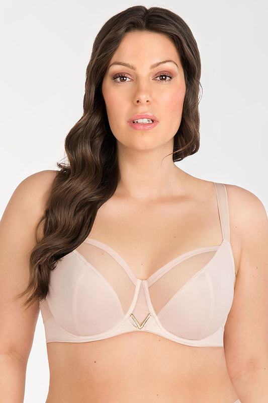 Luxurious Gorsenia Lingerie padded-free bra showcasing exquisite design and comfortable fit for everyday elegance.