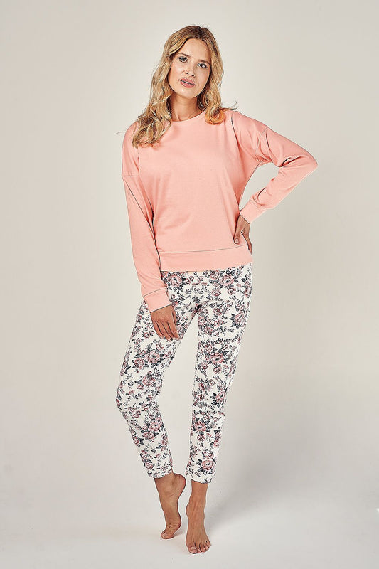 Luxurious women's cotton pyjama set by Taro featuring a comfortable long sleeve blouse and stylish printed pants, designed for restful nights and relaxing mornings.