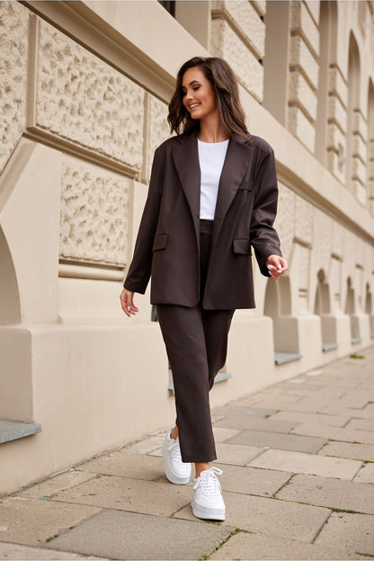 Chic women's pants by Roco Fashion, made from soft viscose with an elastic waistband and practical side pockets.