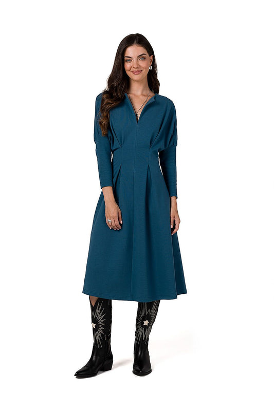 Elegant BeWear Day Dress featuring batwing sleeves and a split neckline, tailored from soft knit fabric in a luxurious design.
