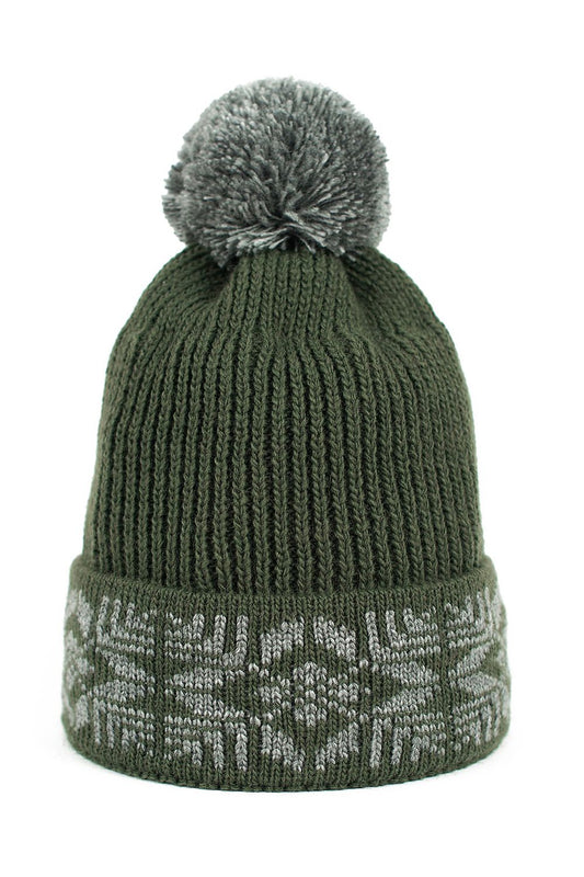 Luxury Insulated Fleece Pom-Pom Cap by Art of Polo, showcasing a soft and stretchy acrylic-polyamide blend, perfect for winter warmth and style.