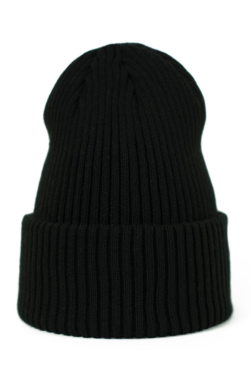 Luxurious Polish beanie hat by Art of Polo in 100% acrylic, showcasing a stylish longer cut for autumn and winter comfort.