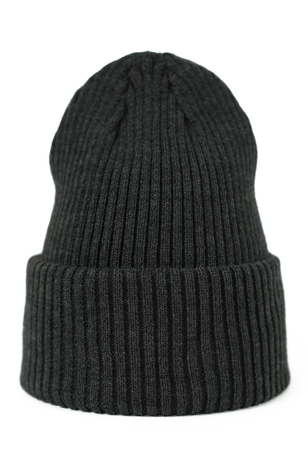 Art of Polo's elegant Polish beanie hat featuring a longer cut, perfect for chilly seasons, crafted from soft 100% acrylic.