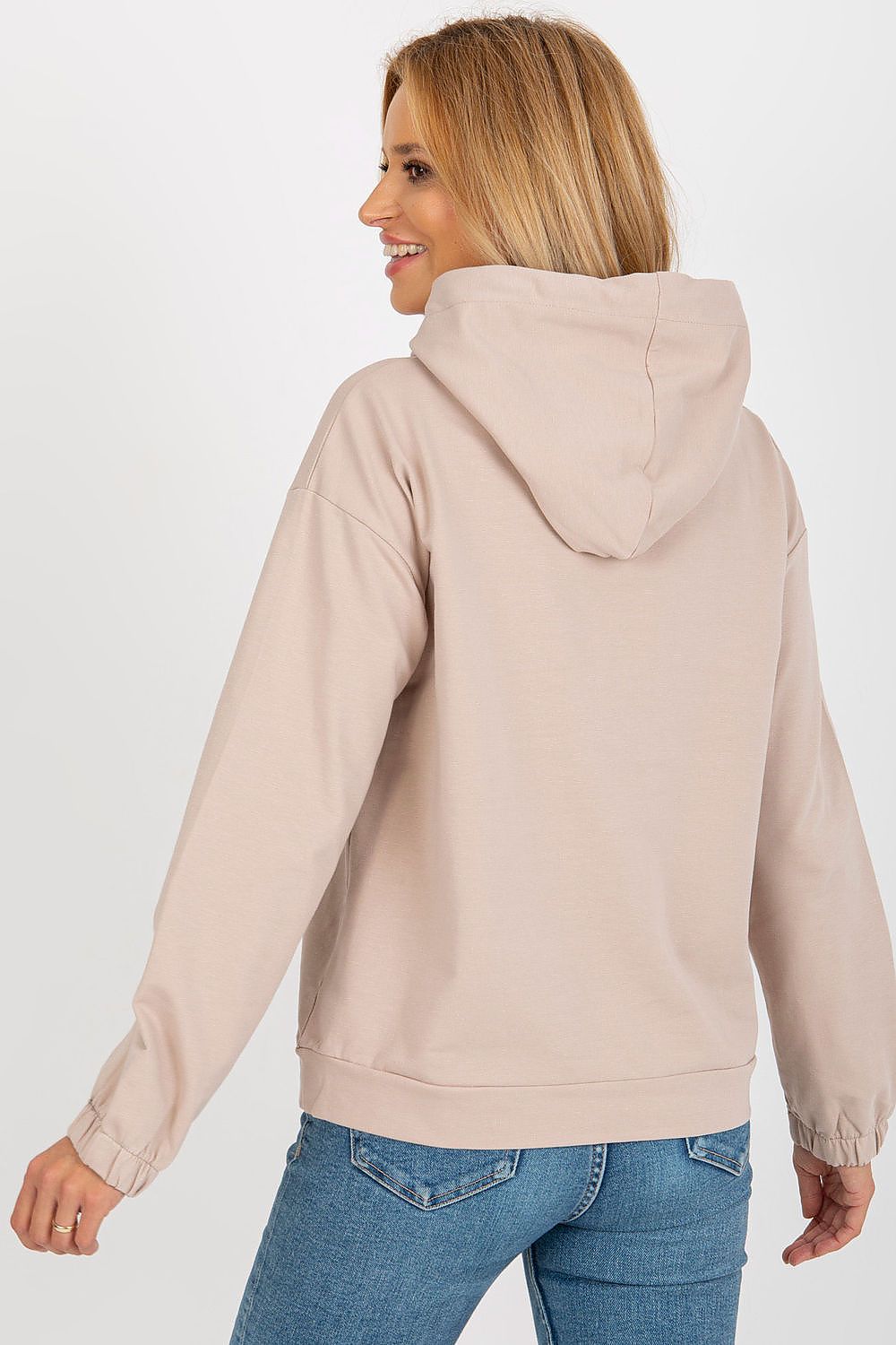 Refined casual hoodie sweatshirt made from soft cotton, enhancing comfort and versatility for stylish looks.