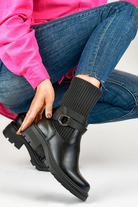 Elegant Primo Black Eco Leather Ankle Boots showcasing a 4.5 cm platform, ideal for stylish and comfortable wear in colder months.