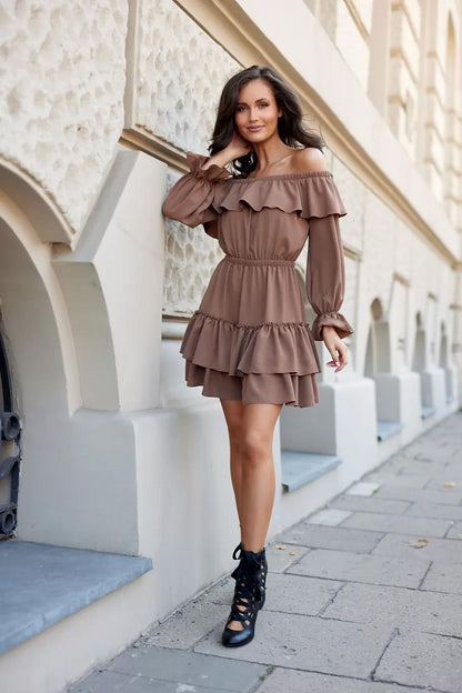 Roco Fashion Daydress in various shades, featuring charming ruffles and an elastic waistband for a perfect fit and elegant silhouette.