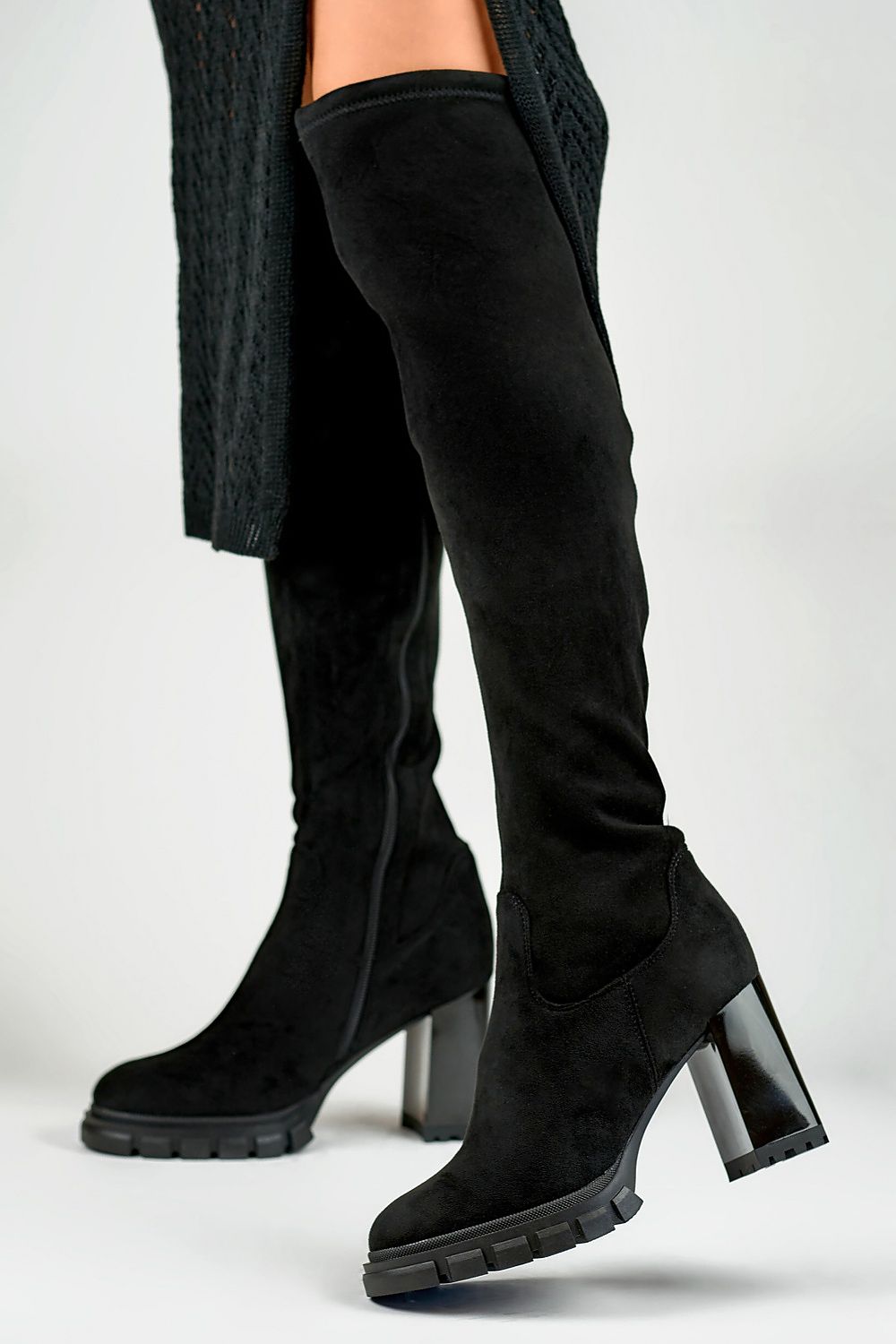 Elegant long heel PRIMO boots made from eco-suede with a plush fur interior, ideal for stylish winter outings.