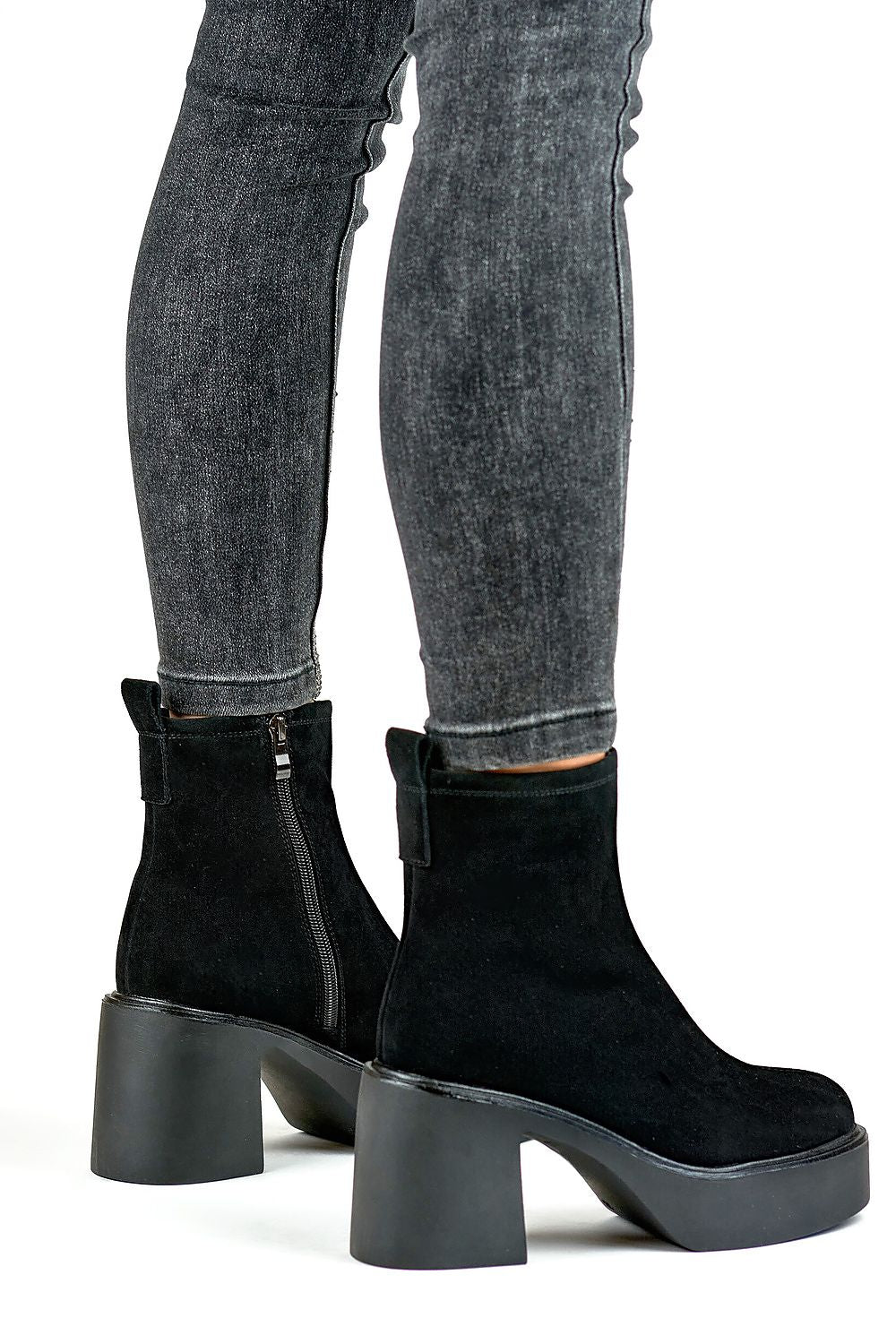 Close-up of PRIMO high heel boots showcasing the premium natural leather finish, luxurious fur lining, and the stylish 8cm stiletto heel, emphasising elegance and comfort.