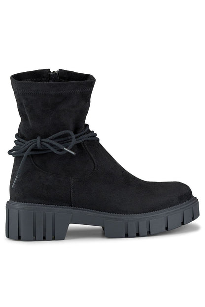 Sophisticated PRIMO eco-suede leather boots with a padded insole for exceptional comfort, designed for a fashionable silhouette with a 4.5 cm heel, ideal for stylish layering.