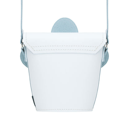 Adjustable crossbody strap of the Luxury Handmade Leather Daisy Barrel Bag, demonstrating versatility and comfort.