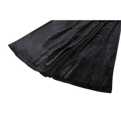 Detail shot of the lace trim on the Dark In Love Petricka Velvet Maxi Dress, embodying vintage charm and gothic allure.