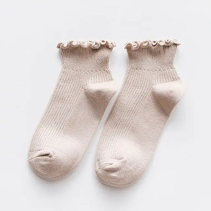 Stylish Kawaii Women’s Ruffle Socks from Dazzling Dreams Studio, a refined accessory to enhance your fashion wardrobe with elegance.