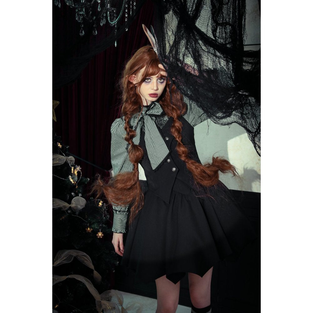 Close-up of the intricate ribbon lace-up detail at the back of the Dark in Love Vespertilio Vest, showcasing elegant craftsmanship and unique gothic style.