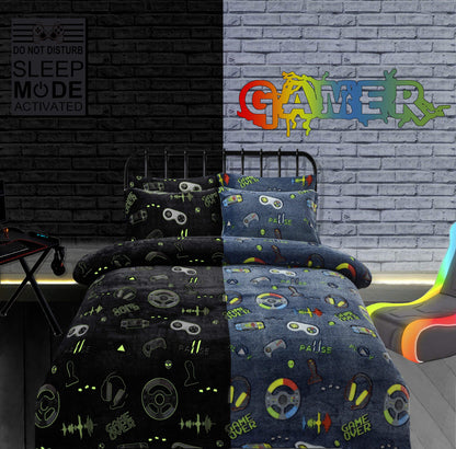 Luxurious Glow In The Dark Teddy Fleece Duvet Set for Kids showcased on a stylish bedroom setting, featuring a slate colour that transforms at night to create an enchanting glow.
