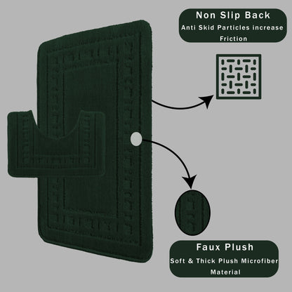 Opulent emerald green bath mat set showcased in a stylish bathroom setting, combining aesthetic appeal and functionality for sophisticated décor.