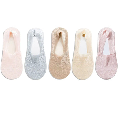 Charming floral ankle socks designed for all-day comfort, stylishly crafted by Dazzling Dreams Studio.