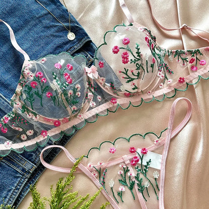 Chic low waist thong from women's sexy floral lingerie set designed for comfort and allure, perfect for special evenings.