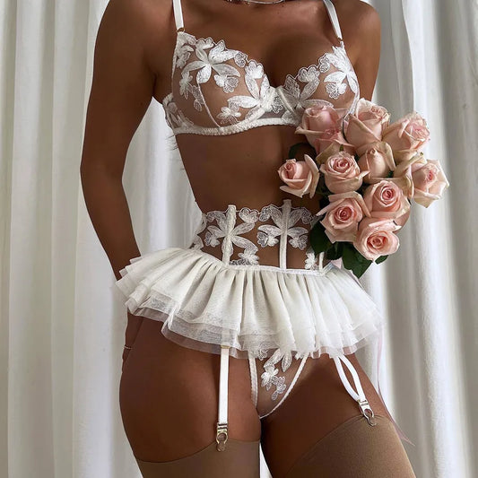 Elegant sexy solid colour lace bra set featuring medium high waist panties, perfect for any season. Luxurious lingerie designed for women, showcasing a beautiful U neck lace bra and exquisite craftsmanship.