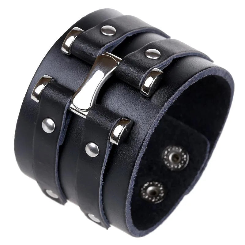 Elegant personalized vintage black leather punk bracelet for unisex, featuring a distinctive geometric design, perfect for sophisticated fashion statements.