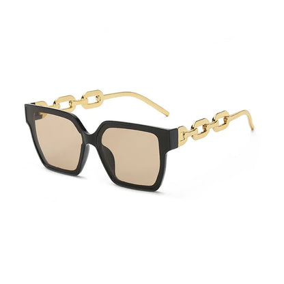 Elegant full-frame metal sunglasses for women featuring a trendy square design and UV400 lens protection.