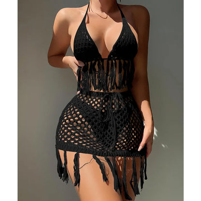 Indulge in the silky smooth texture of this high-quality polyester cover up set, designed to provide a stylish yet effortless look for any beach occasion.
