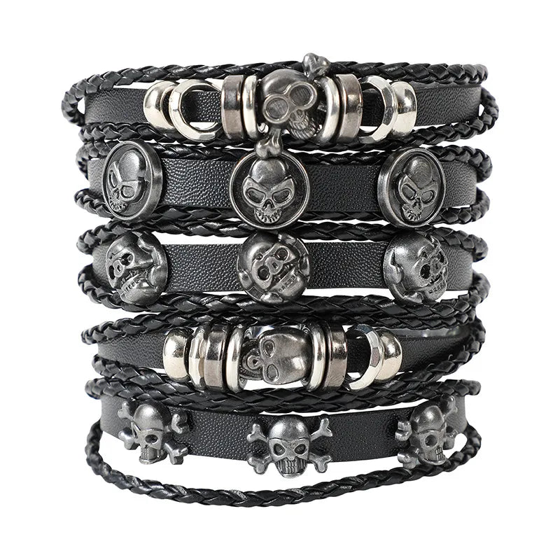 Luxury vintage style men's gossip skull PU leather woven chain wrap bracelet in an elegant design, crafted from alloy and perfect for daily wear.