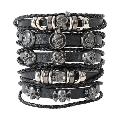 Luxury vintage style men's gossip skull PU leather woven chain wrap bracelet in an elegant design, crafted from alloy and perfect for daily wear.