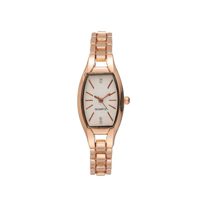 Chic women's classic watch with an intricate jewelry buckle design, encapsulating timeless beauty and precise quartz movement for discerning tastes.