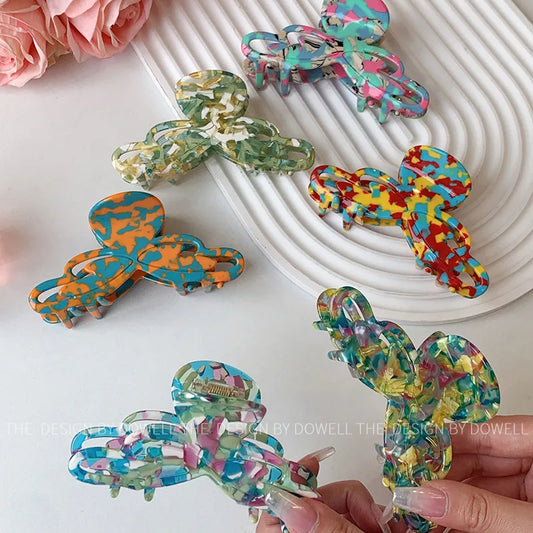 Elegant Dove Acetate Large Shark Clip Hair Accessory for Women, showcasing a luxurious retro style.