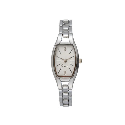 Sophisticated close-up of a women's quartz watch with a crystal glass mirror, perfect for casual and daily wear, exhibiting simplicity and luxury.