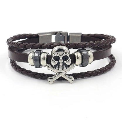 Elegant retro skull bracelet made of PU leather, a must-have accessory for men celebrating Halloween.
