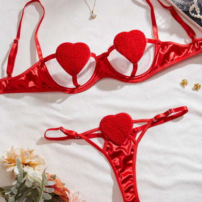 Elegant heart-shaped bra of the luxurious two-piece lingerie set designed for women, combining sensual allure with comfort for all seasons.