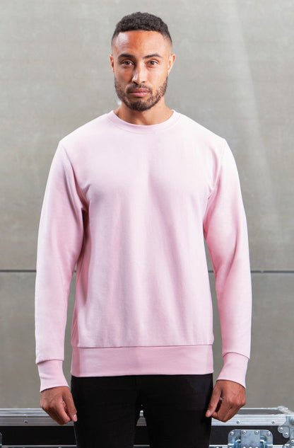 Earth Wardrobe logo close-up on eco-friendly sweatshirt, symbolising commitment to organic and recycled materials.