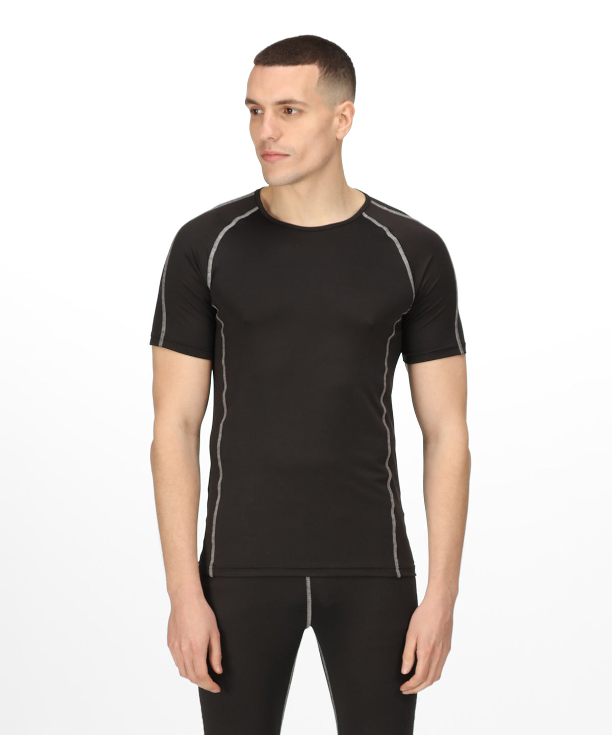 Luxury Regatta Professional Pro Short Sleeve Baselayer in quick-dry stretch fabric, showcasing the elegant fit and comfort available in sizes S to 3XL.
