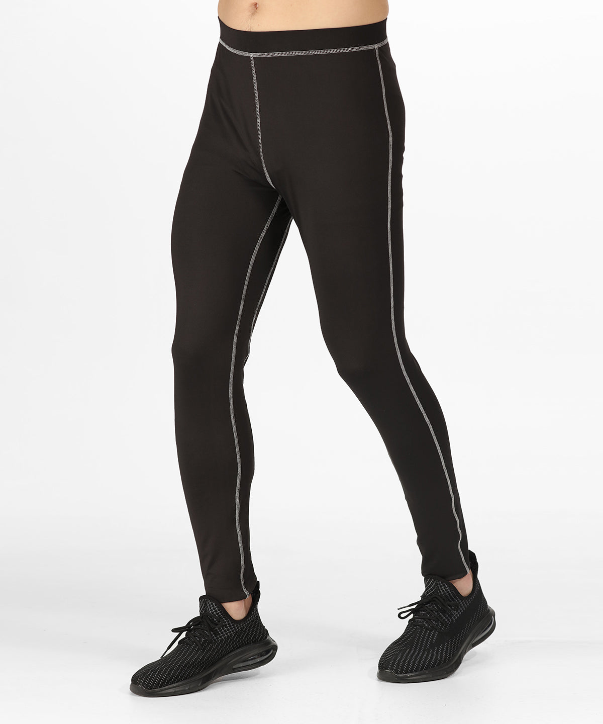 Close-up view of Regatta Professional Quick-Dry Baselayer Pants showcasing the high-quality quick-dry texture and efficient moisture-wicking fabric.