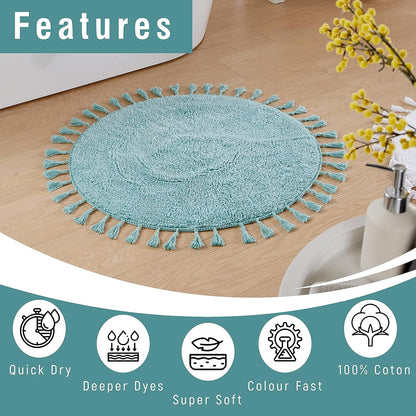 Versatile round bath mat in Natural White, ideal for various home settings, reflecting luxurious comfort and stylish design.