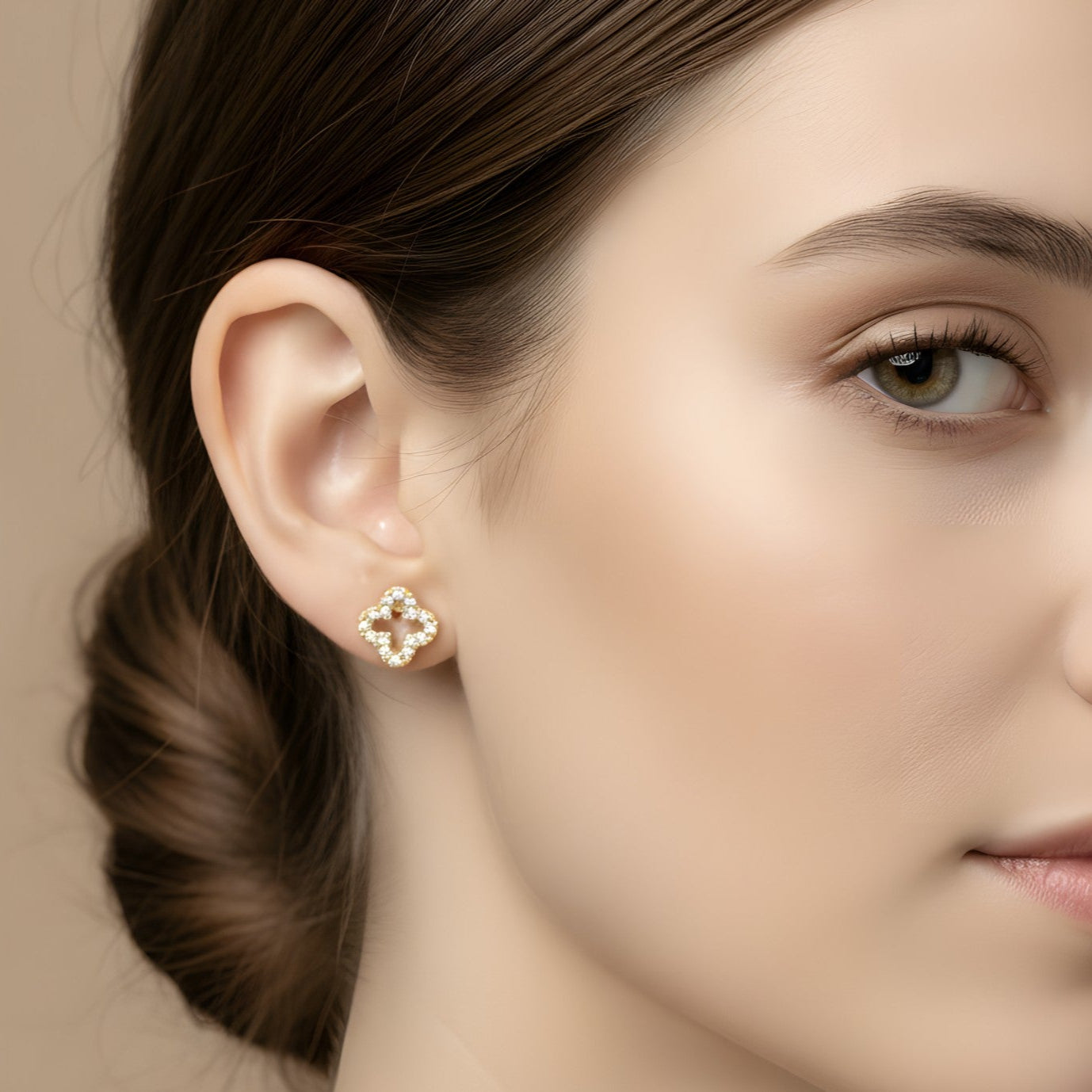 Ameya clover crystal stud earrings – 18k gold plating on ...