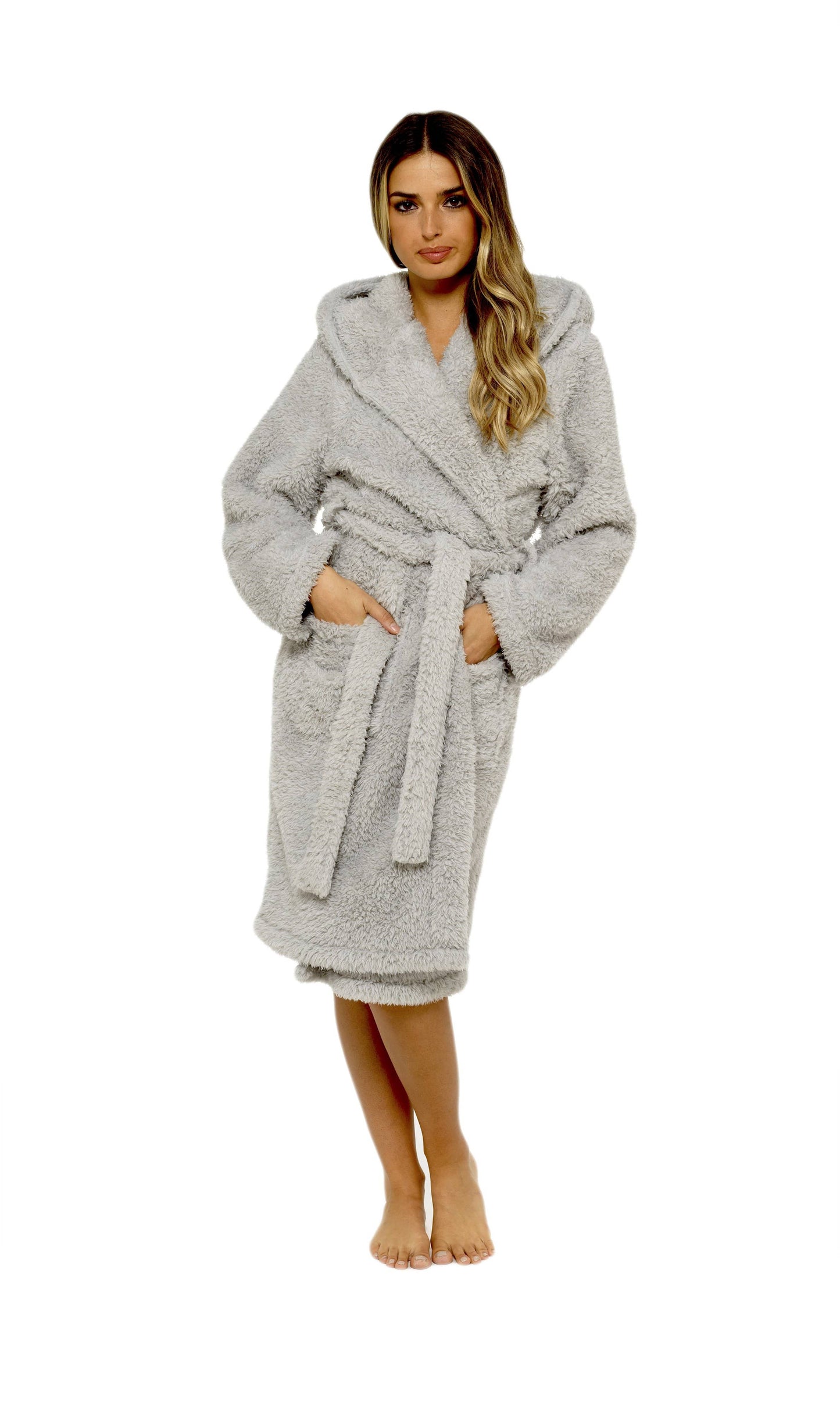 Detail view of the sherpa lining within the women's ultra-soft grey hooded robe, emphasizing its plushness and added warmth for chilly nights.